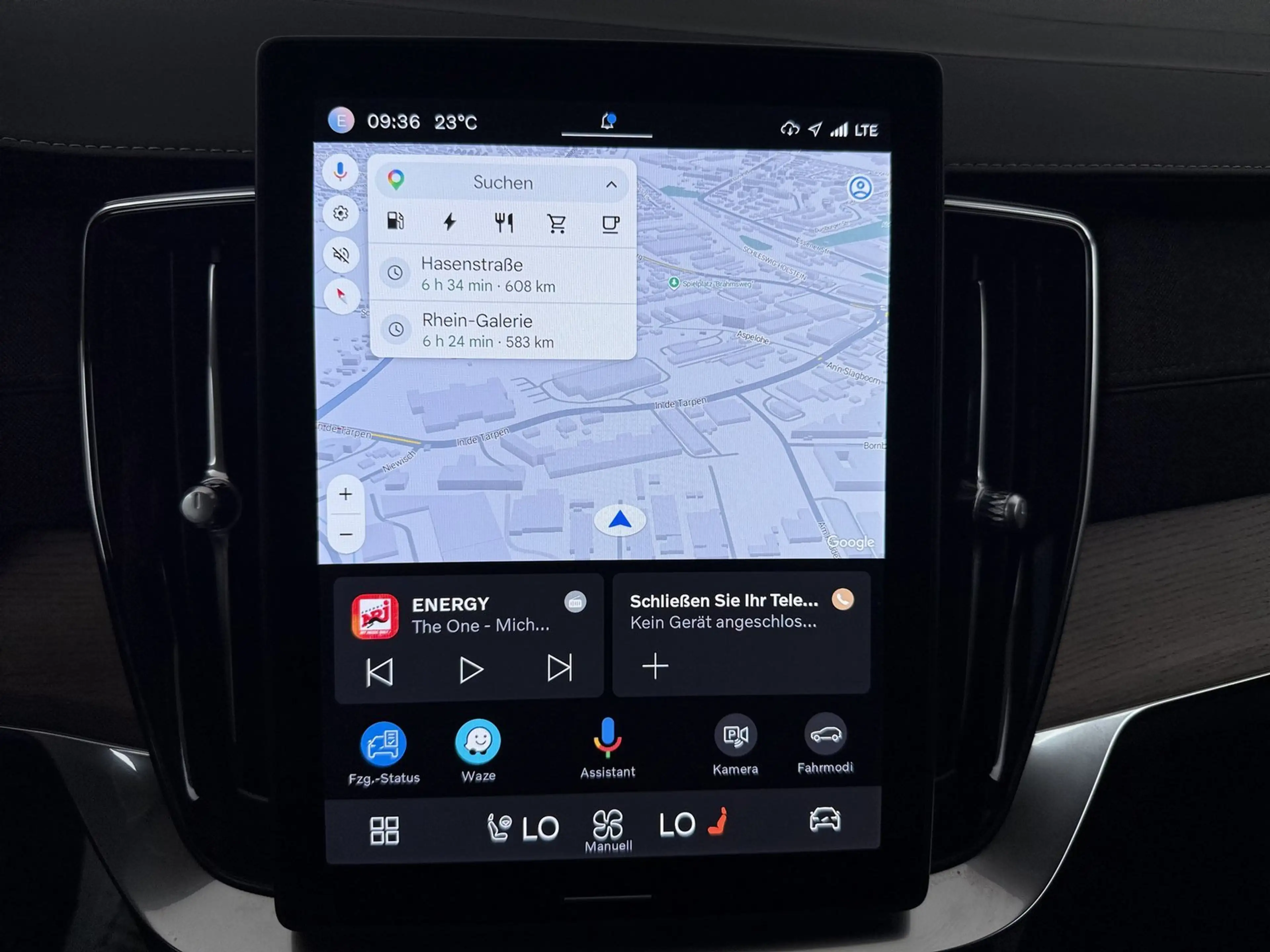 Volvo XC90 T8 Plus Dark Plug-In Hybrid AWD MATRIX-LED — photo 12