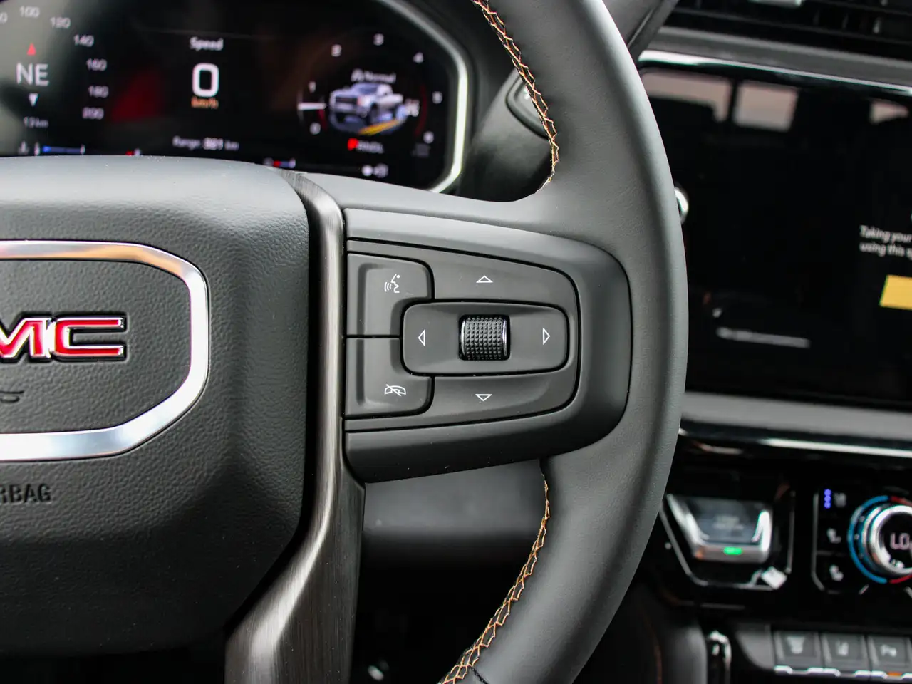GMC Sierra 3500HD photo GMC Sierra 3500HD