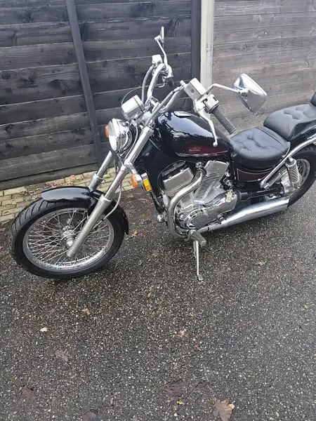 Suzuki VS 1400 - foto 4