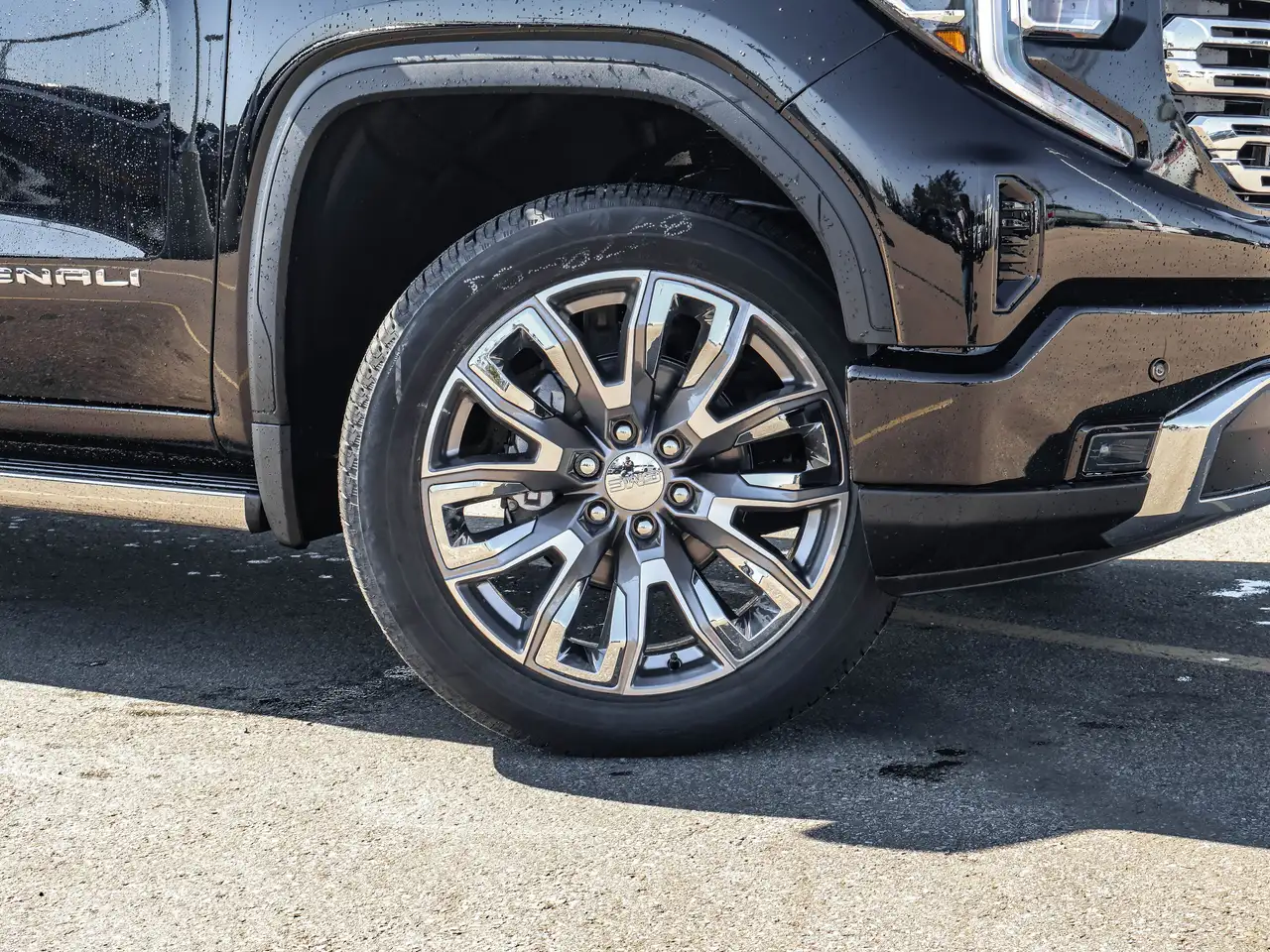 GMC Sierra 1500 снимка GMC Sierra 1500
