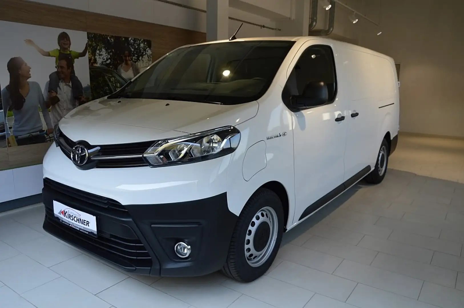 Toyota Proace Pro Ace Electric 75kW L2 Lang ProWork Weiß - 1