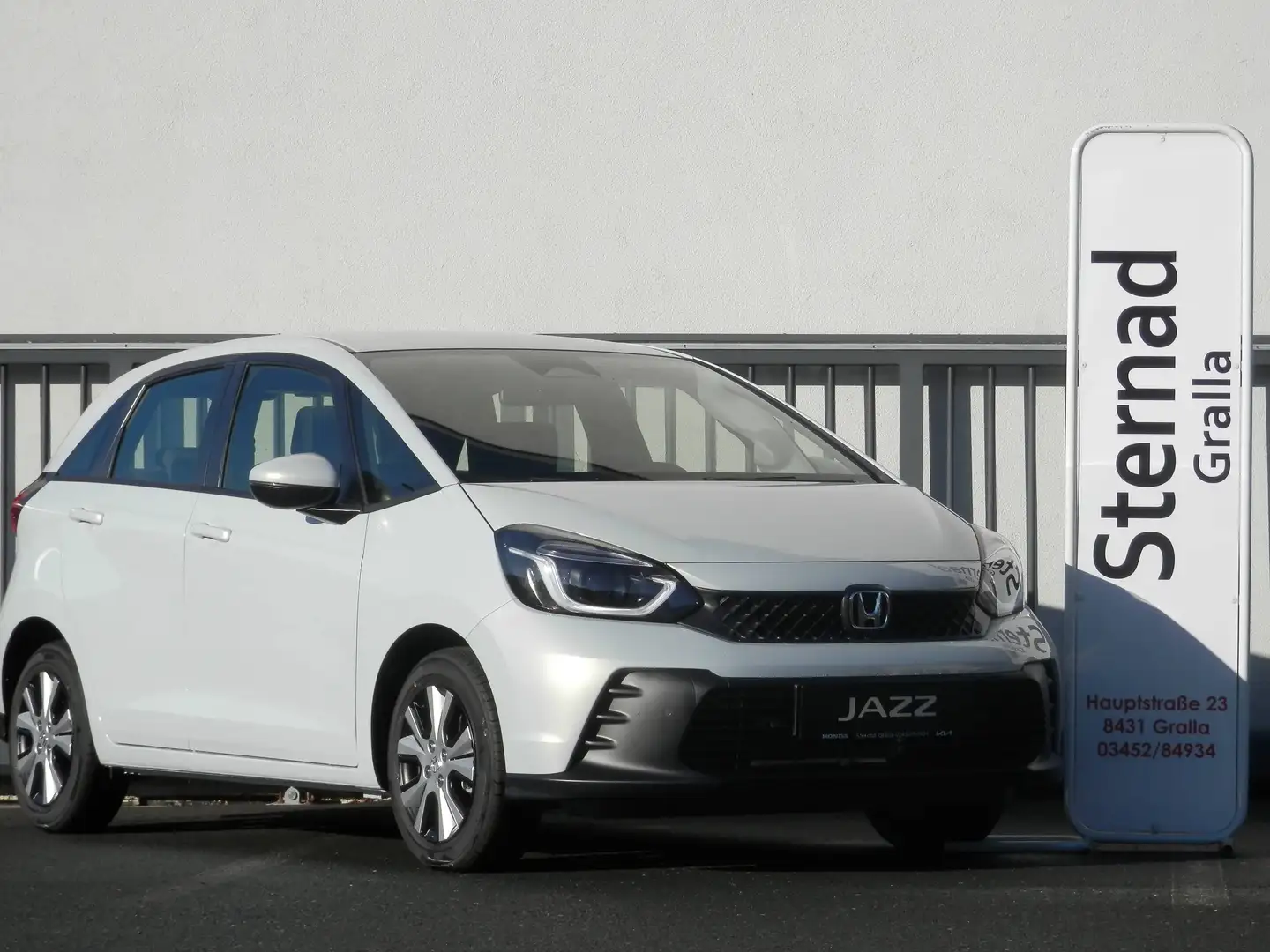 Honda Jazz 1,5 i-MMD Hybrid Elegance Aut. Weiß - 2