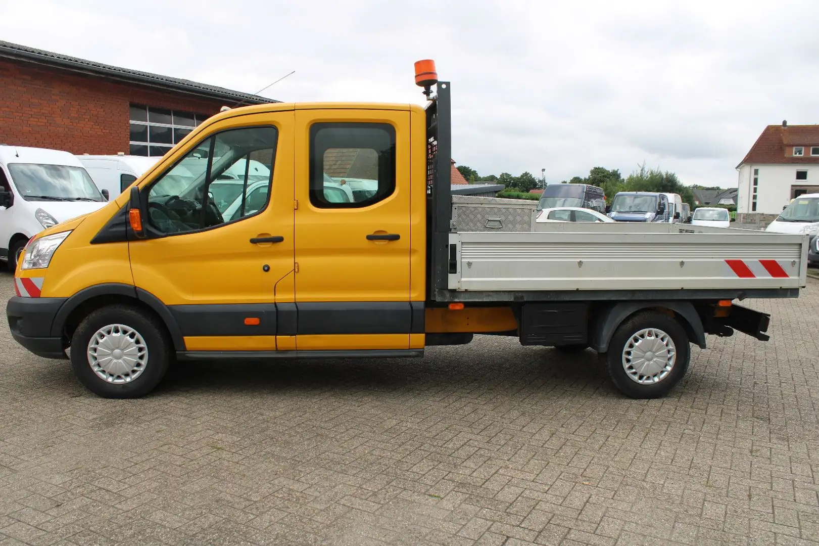 Ford Transit Pritsche 350 L3 Doppelkabine Trend Gris - 1