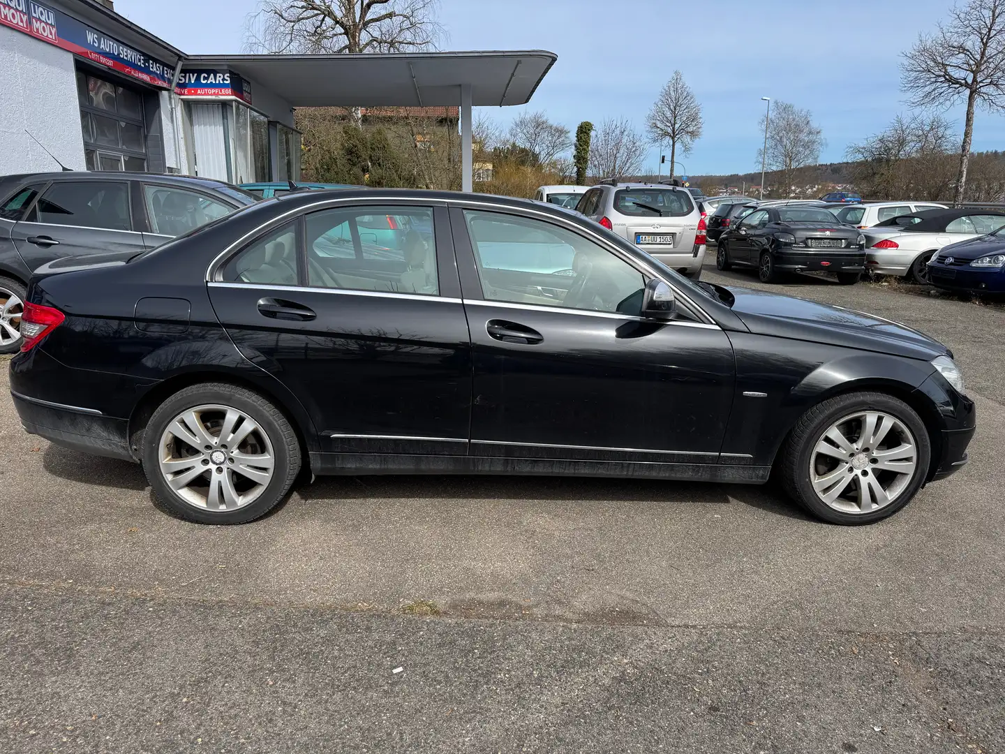 Mercedes-Benz C 350 C 350 4Matic (204.087) crna - 2