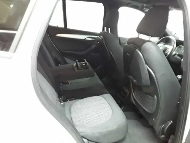 BMW X1 view 14