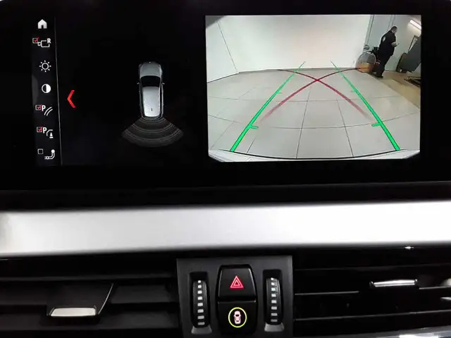 BMW X1 view 16