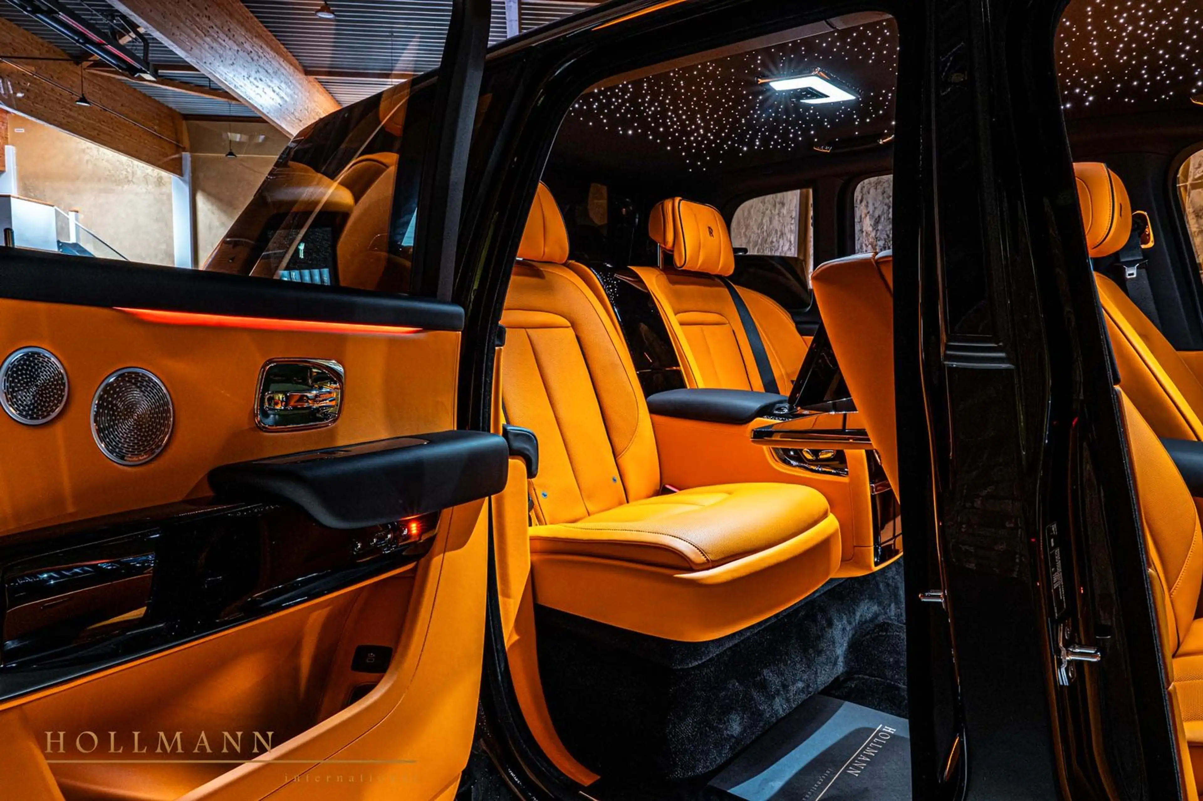 Rolls-Royce Cullinan + SERIES II + 4 SEATS + PROD. 2026 — photo 15