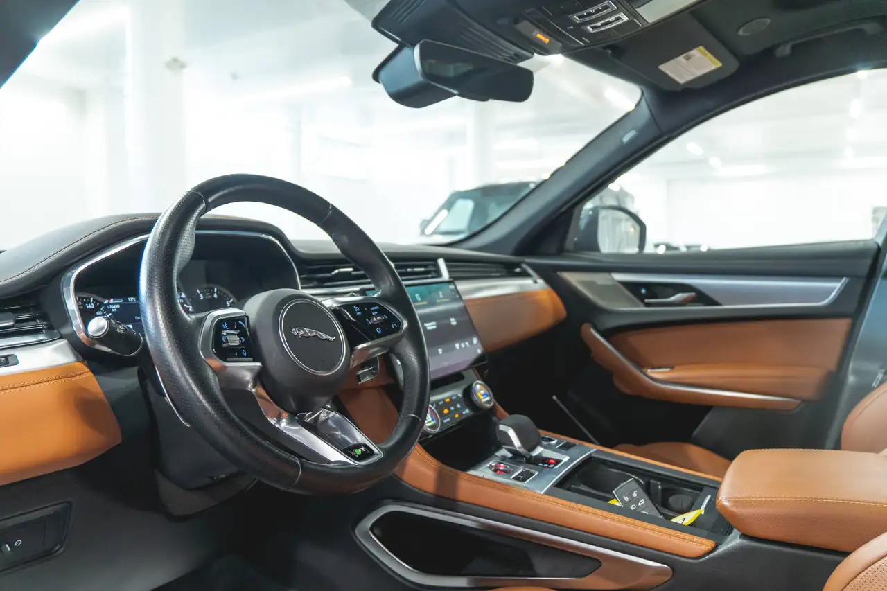 Jaguar F-Pace снимка Jaguar F-Pace