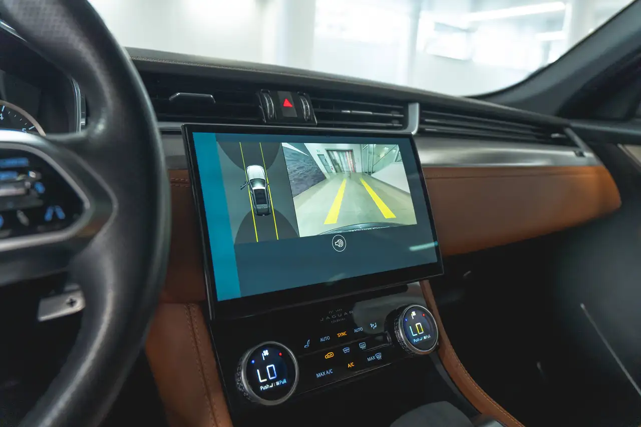 Jaguar F-Pace снимка Jaguar F-Pace