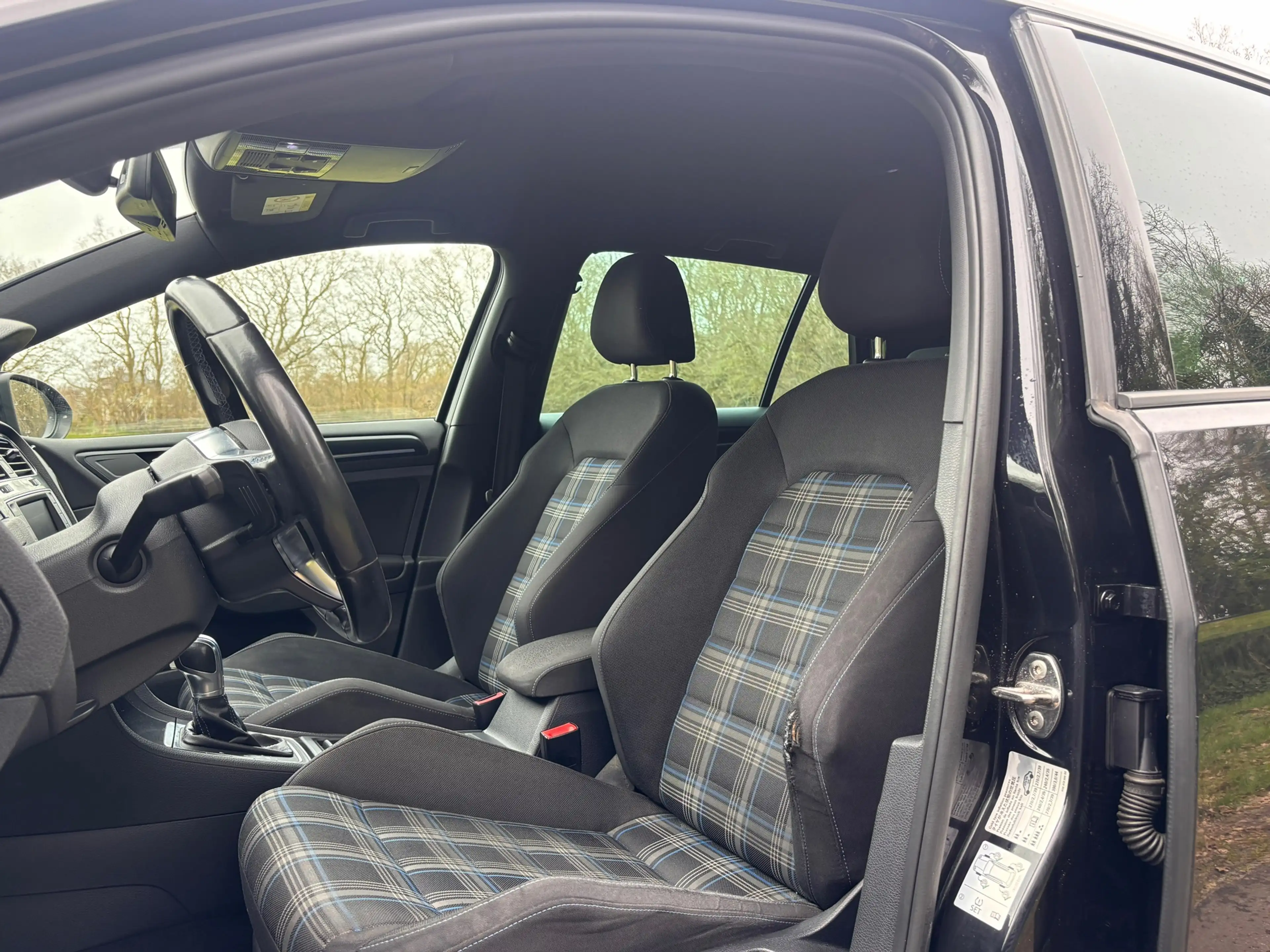 Volkswagen Golf GTE 1.4 TSI | DSG + Cruise control + Navi Nu € 9.999,- — photo 14