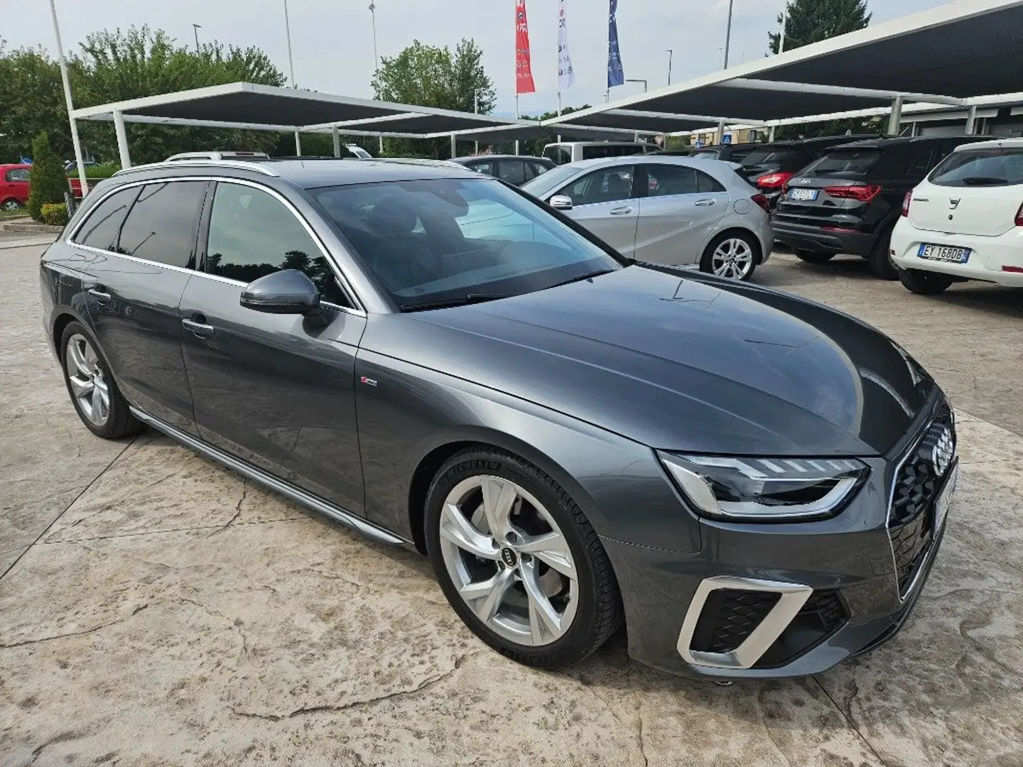 Audi A4 Avant 40 TDI quattro S tronic S line edition Grigio - 2