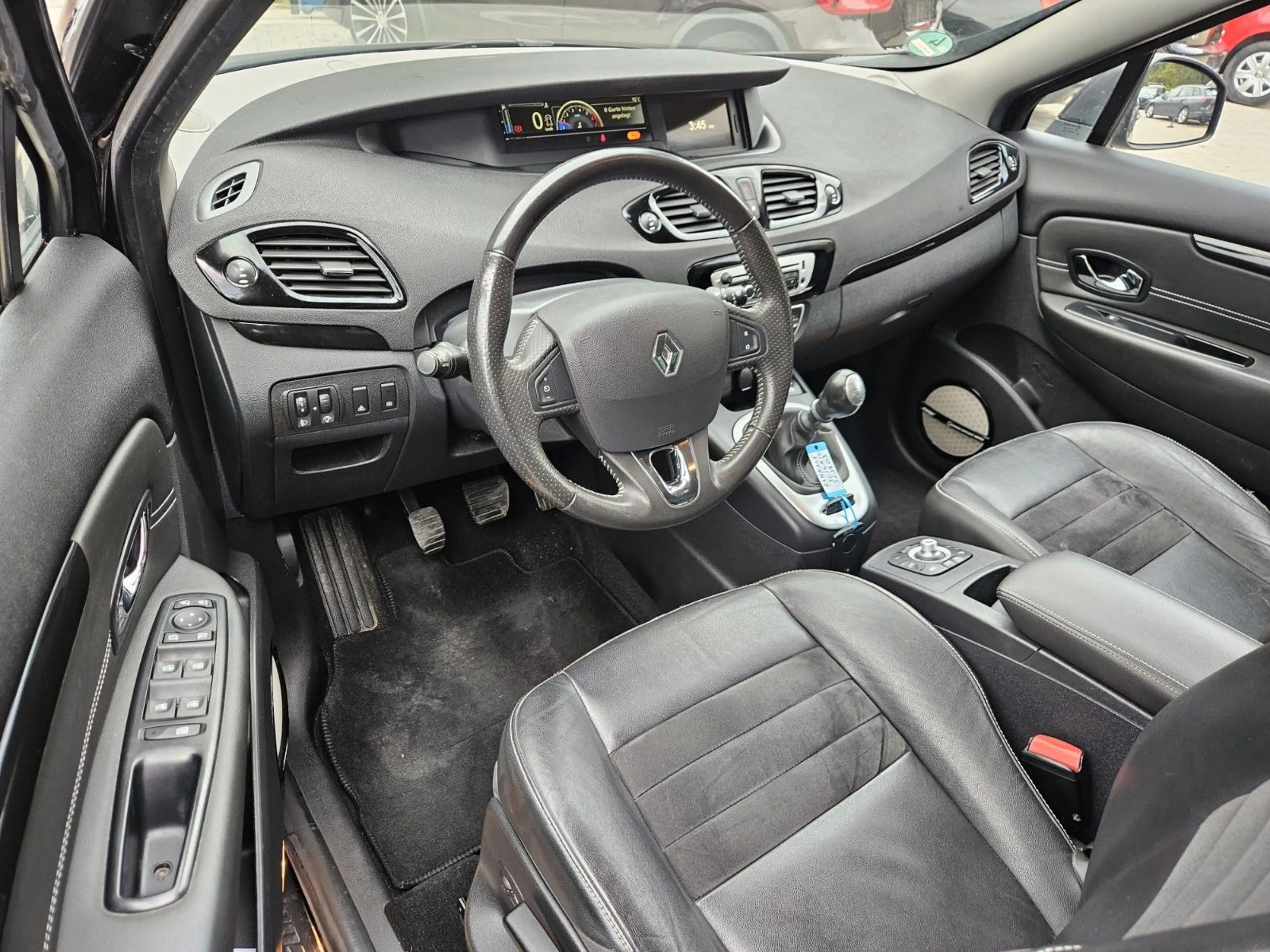 Renault Scenic III BOSE Edition — photo 9