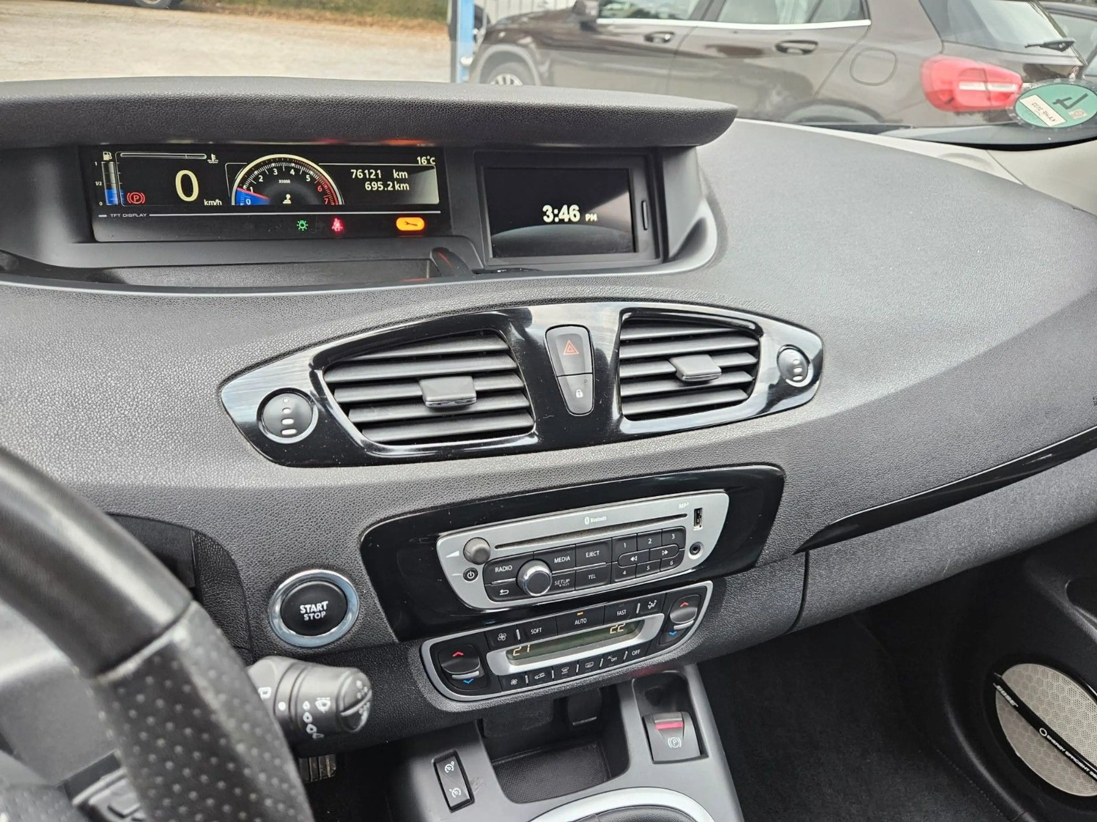 Renault Scenic III BOSE Edition — photo 11