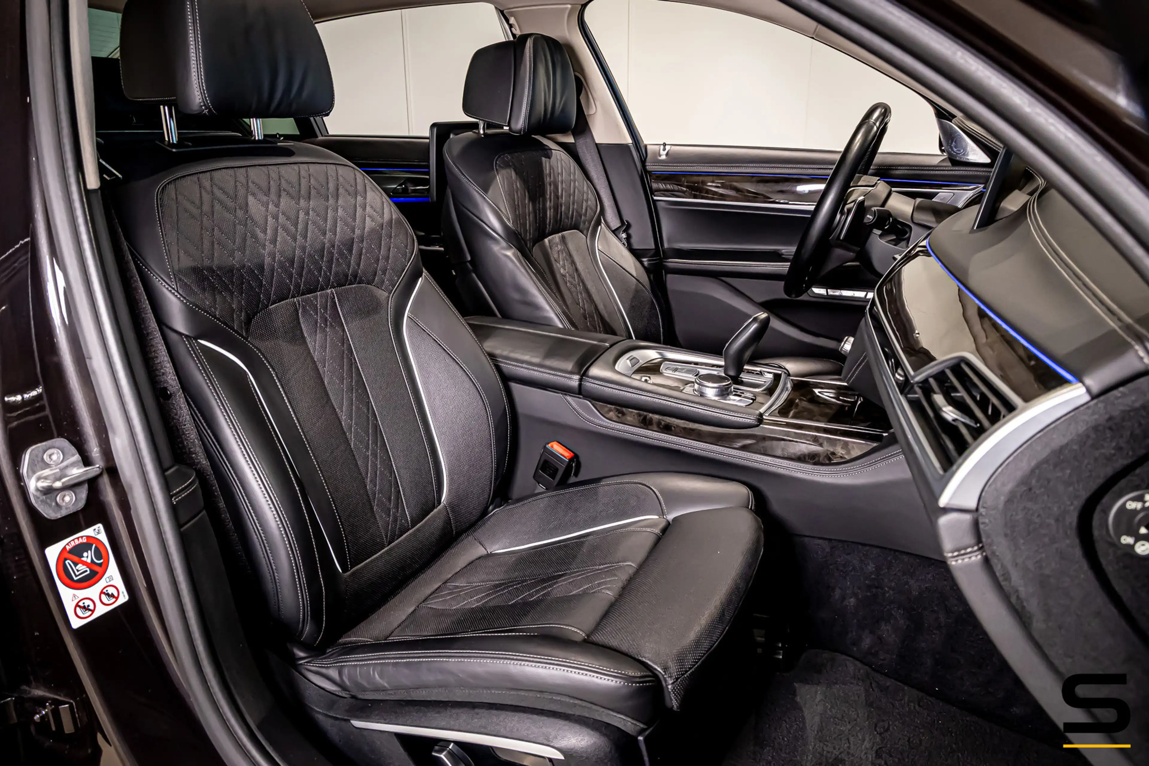 BMW 750 7-serie 750Li xDrive High Executive|Pano|B&W|Massa — photo 10