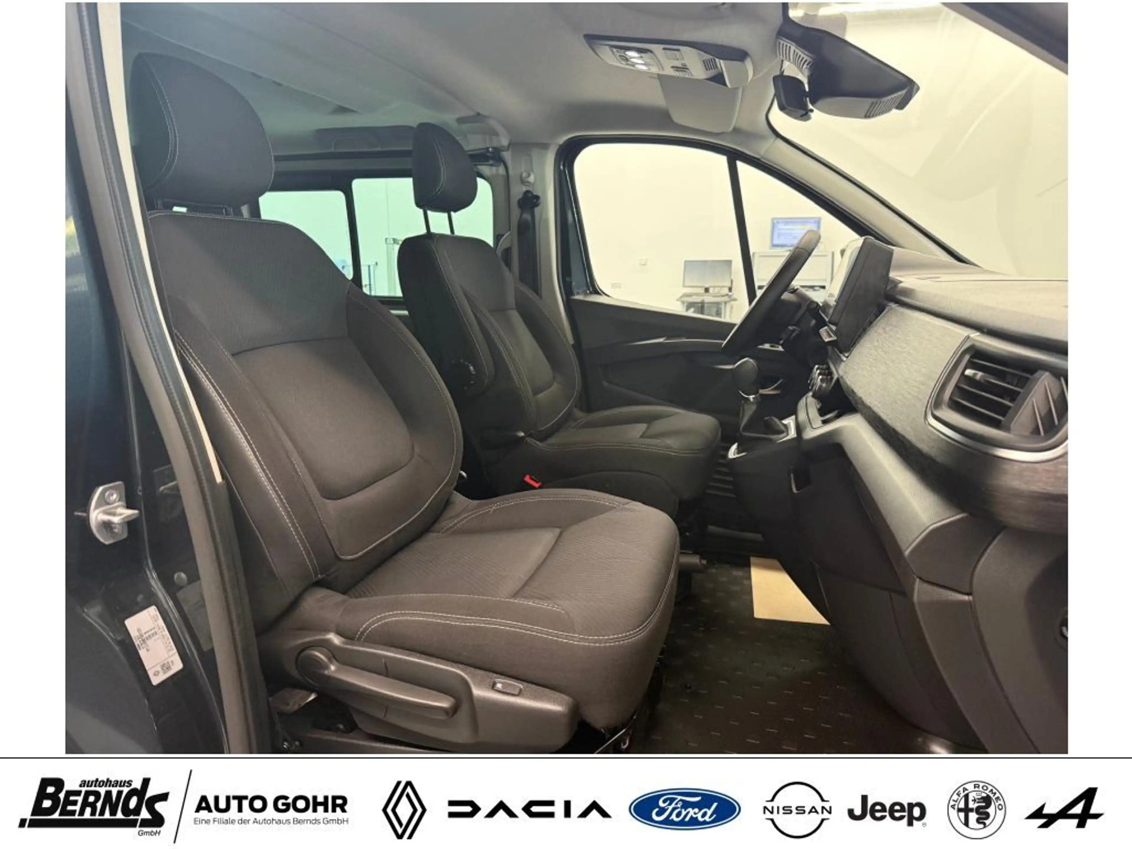Renault Trafic 150 Grand Evo 8-Sitze Navi DAB+ Kamera PDC Temp. — photo 3