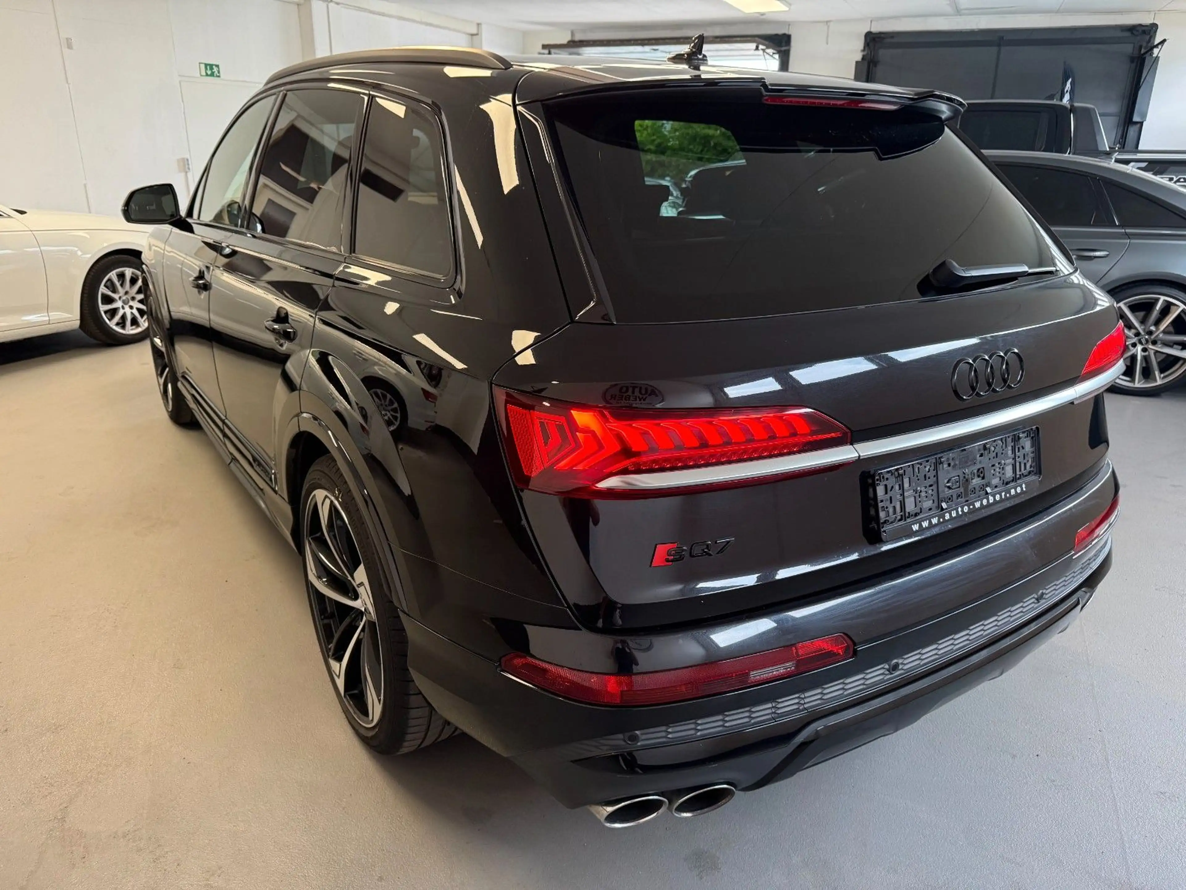 Audi SQ7 4.0 TDI QUATTRO*VIRTUAL C*PANO*MATRIX*22 LM* — photo 7