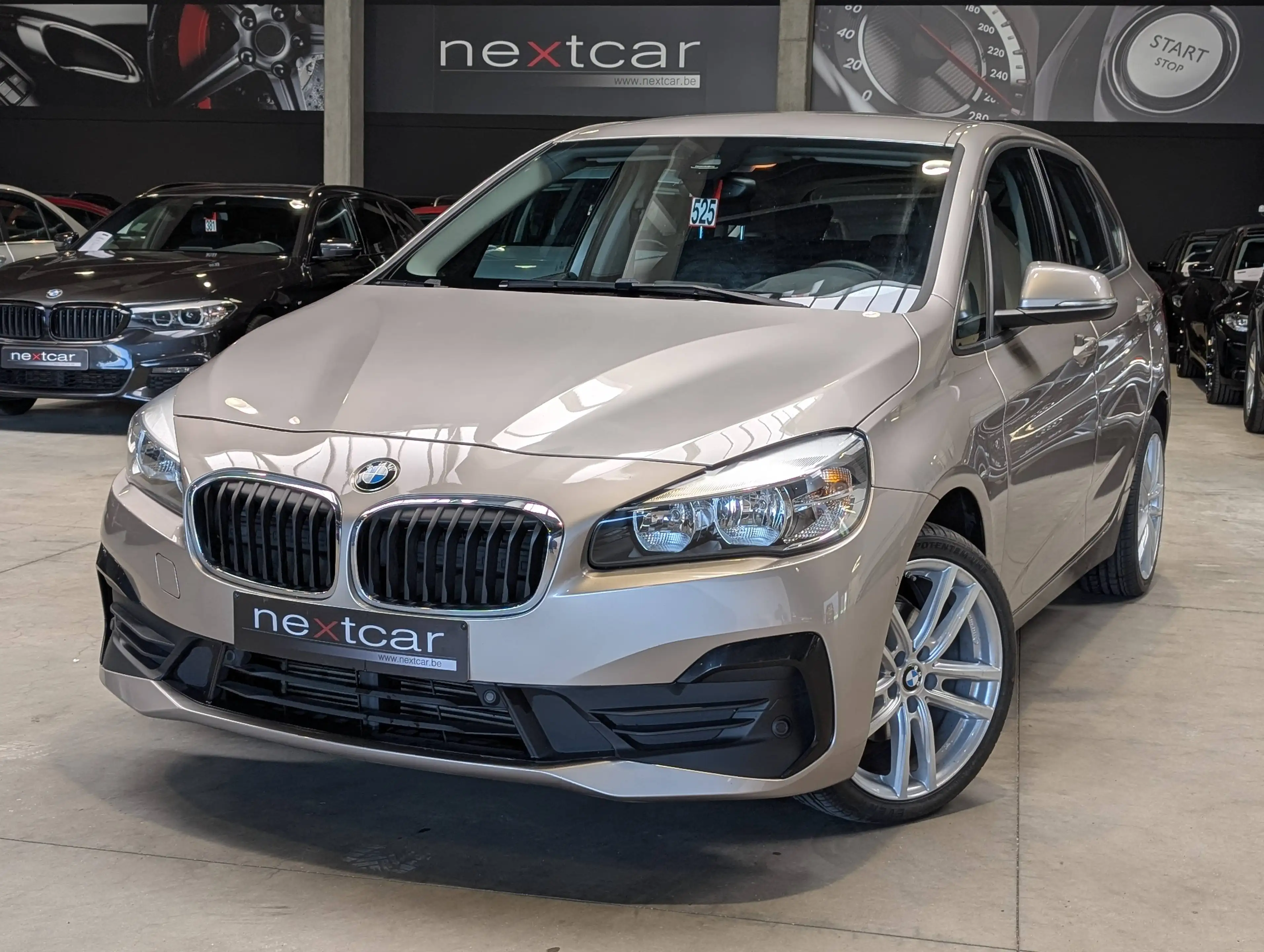 BMW 216 d Active Tourer **FACELIFT-NAVI-PDC AV&AR**