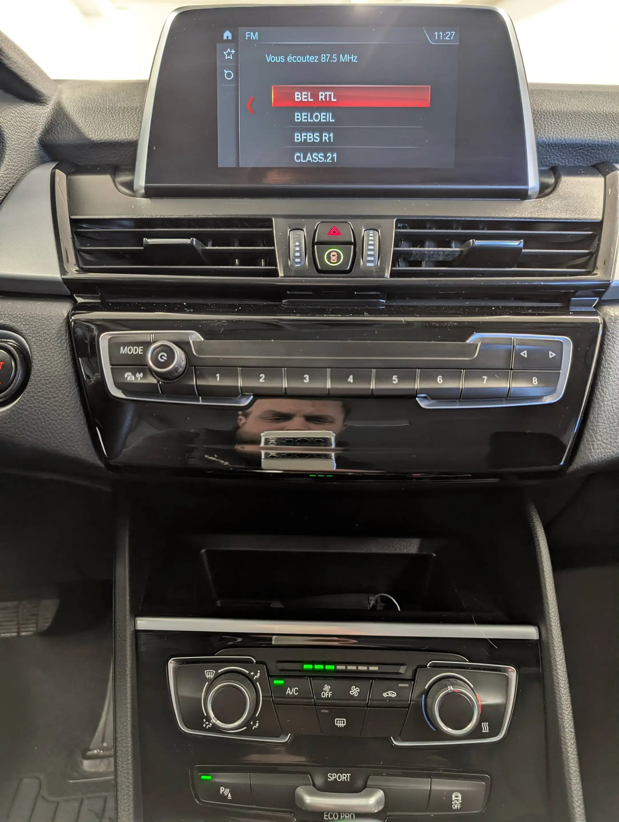 BMW 216 d Active Tourer **FACELIFT-NAVI-PDC AV&AR** — photo 5