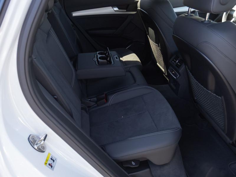 Audi Q5 S line 55TFSIe qu Navi Matrix AHK — photo 25