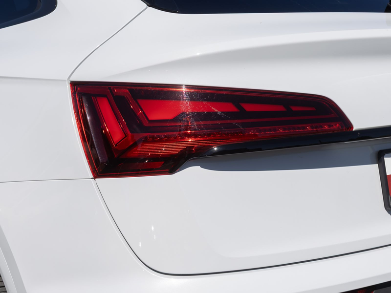 Audi Q5 S line 55TFSIe qu Navi Matrix AHK — photo 10