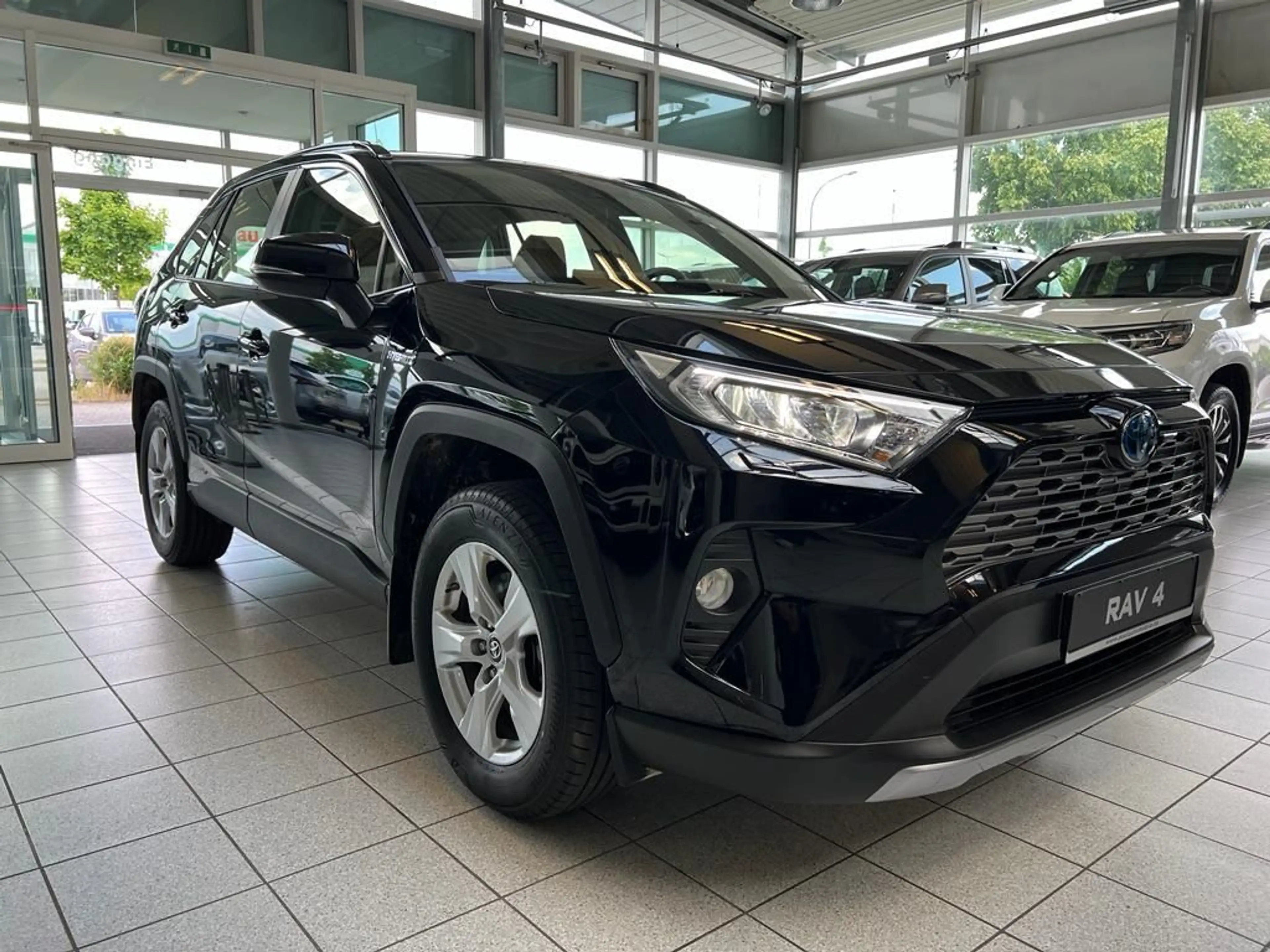 Toyota RAV 4 Hybrid 4x4 Comfort