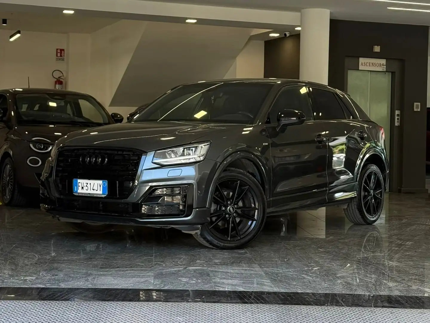 Audi Q2 Q2 I 2017 30 1.6 tdi S line edition s-tronic my19 Grigio - 1