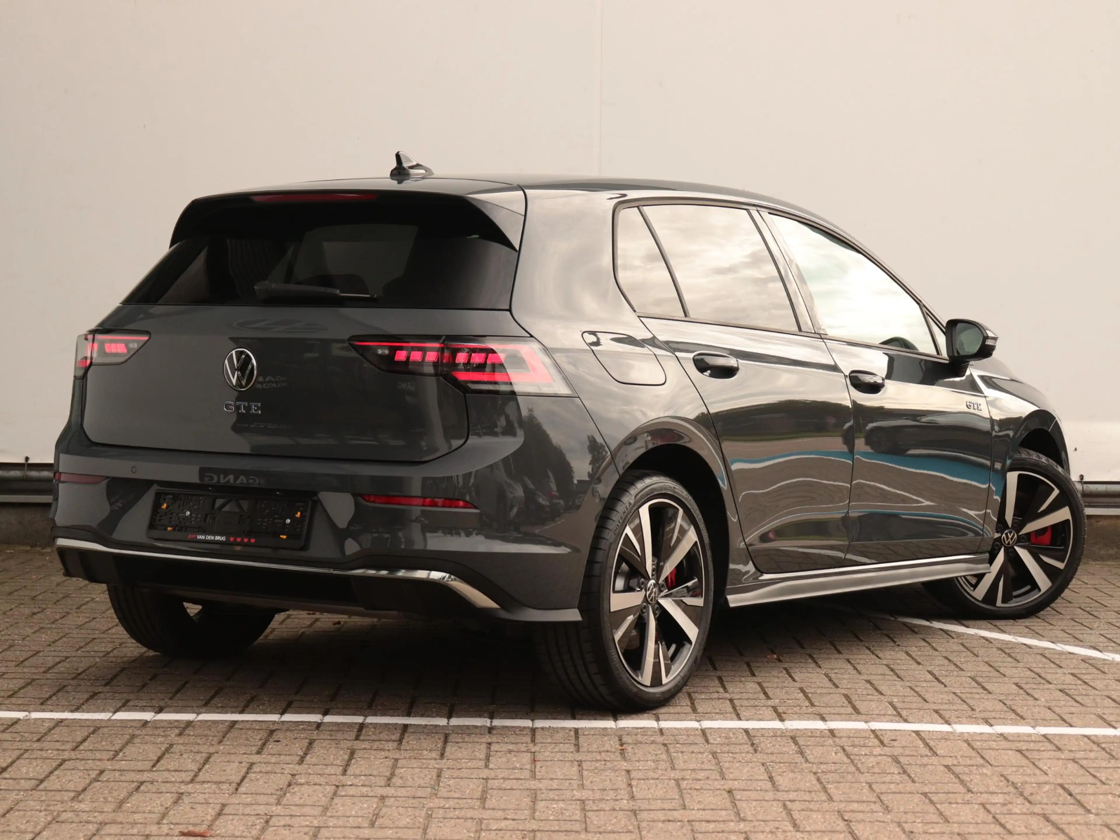 Volkswagen Golf GTE 8 1.5 eHybrid 272pk | SOH 99,9 % | Leder | Trekhaa — photo 4
