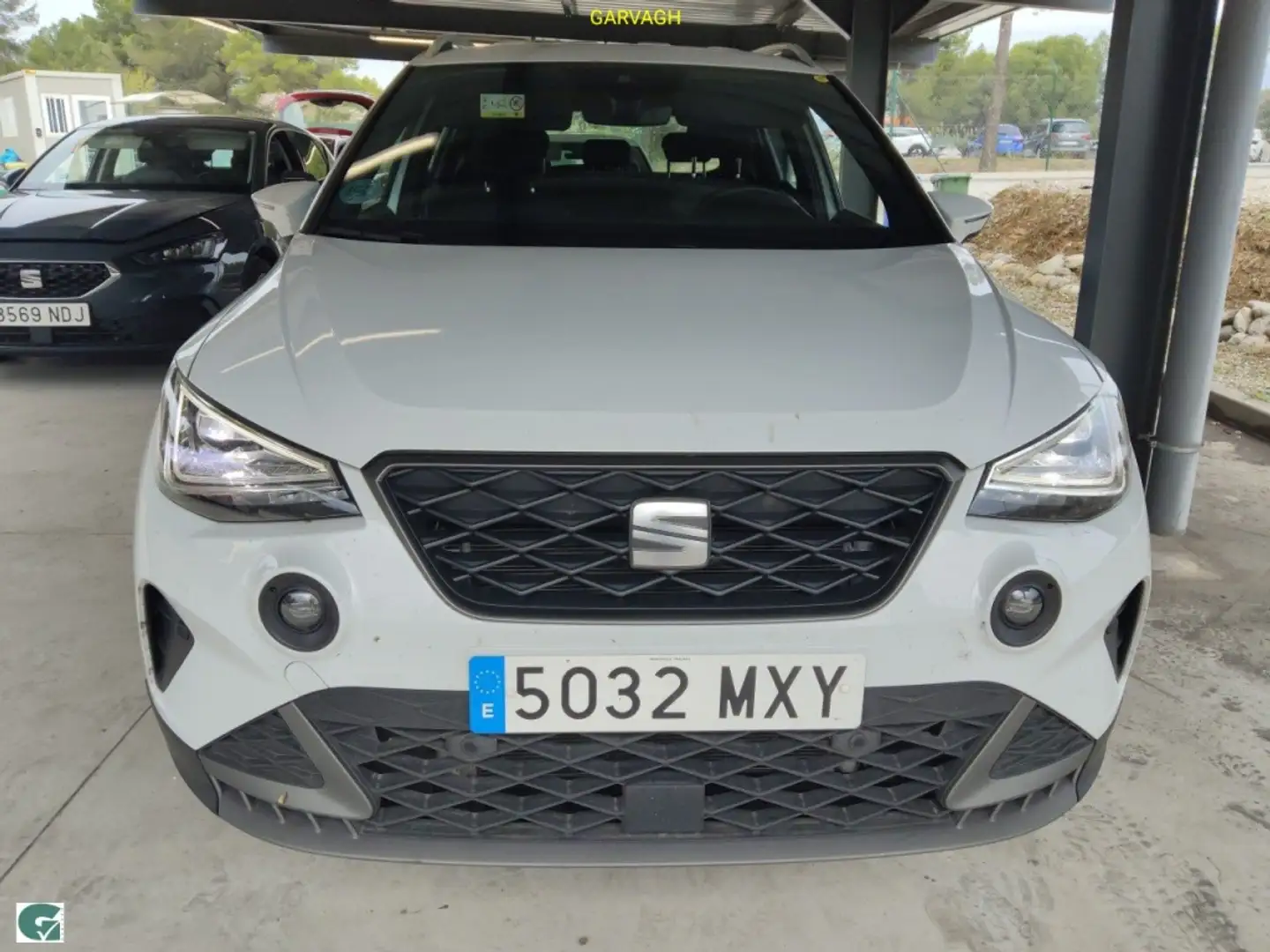 SEAT Arona 1.0 TSI S&S FR DSG7 XM 115 Blanco - 2