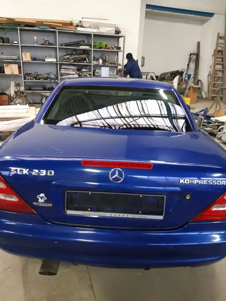 Mercedes-Benz SLK 230