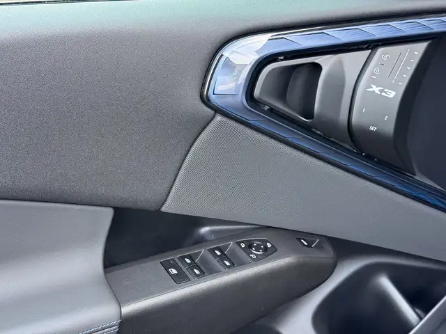 BMW X3 20d xDrive M-Sportpaket Ansicht 12