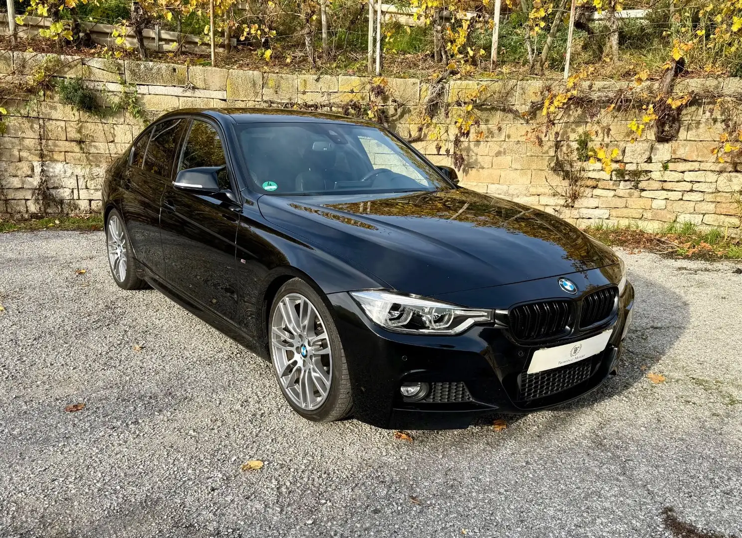 BMW 320 d M Sport, H&R, Leder, Kamera, Facelift ! Schwarz - 1
