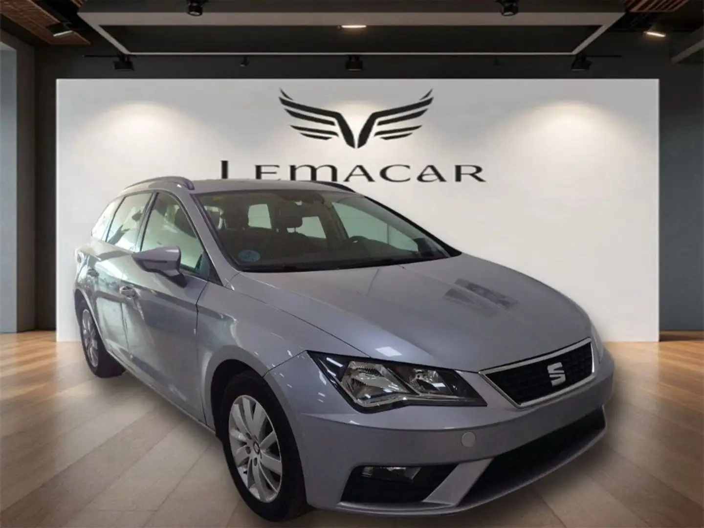 SEAT Leon ST 1.6TDI CR S&S Reference Advanced 115 Gris - 1