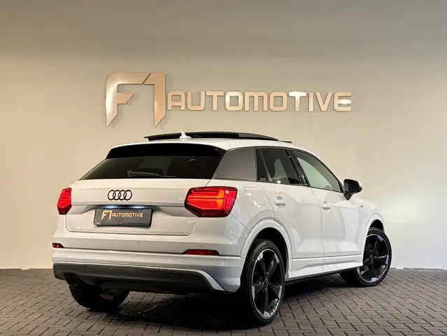 Audi Q2 view 3