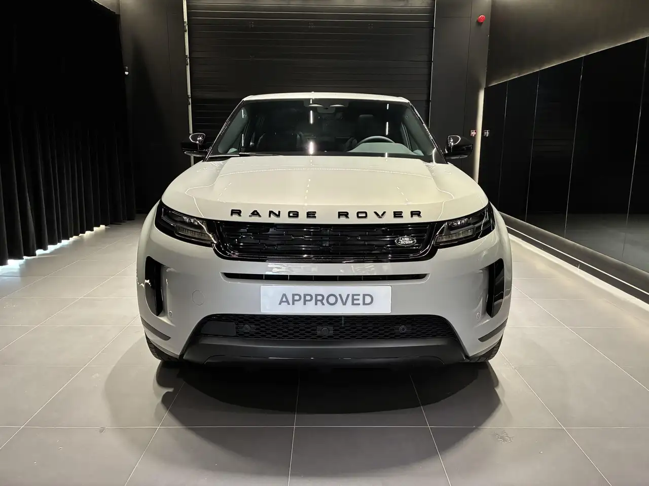Land Rover Range Rover Evoque 2026 — фото 8