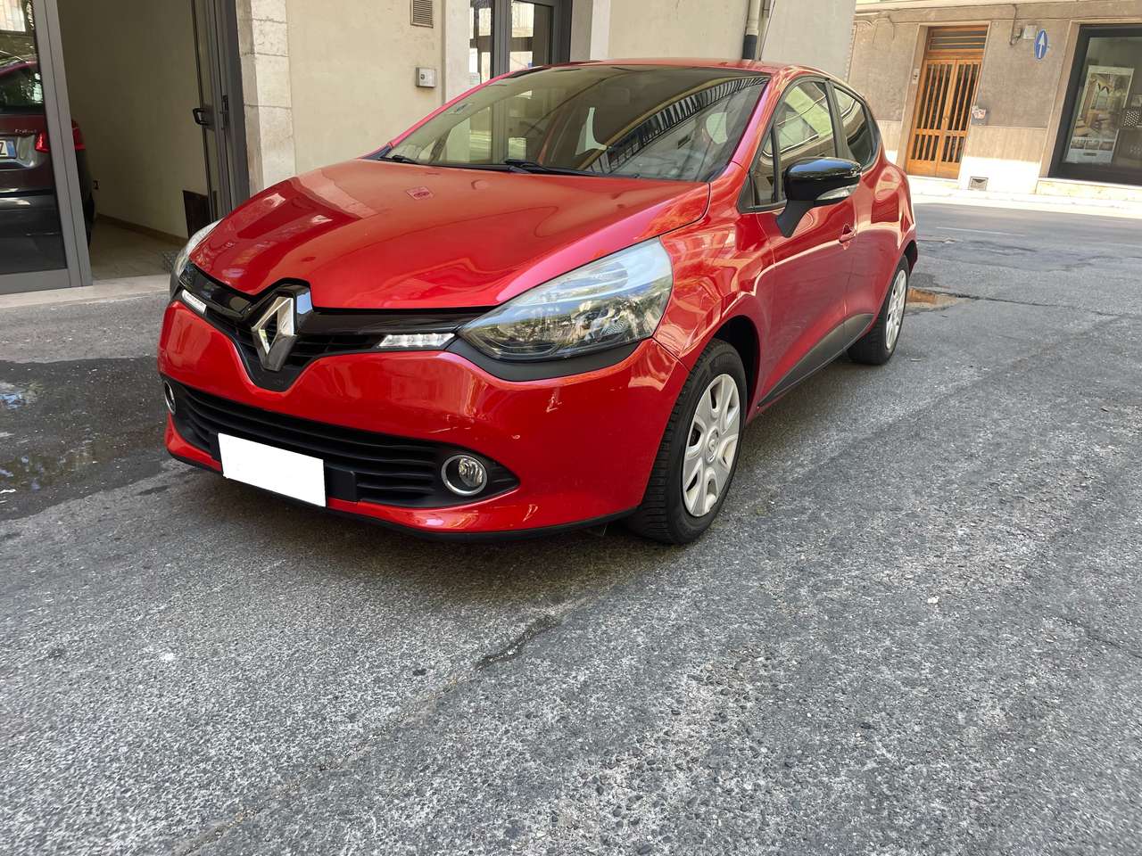 Renault Clio Clio IV 2012 5p 1.2 Live Gpl 75cv