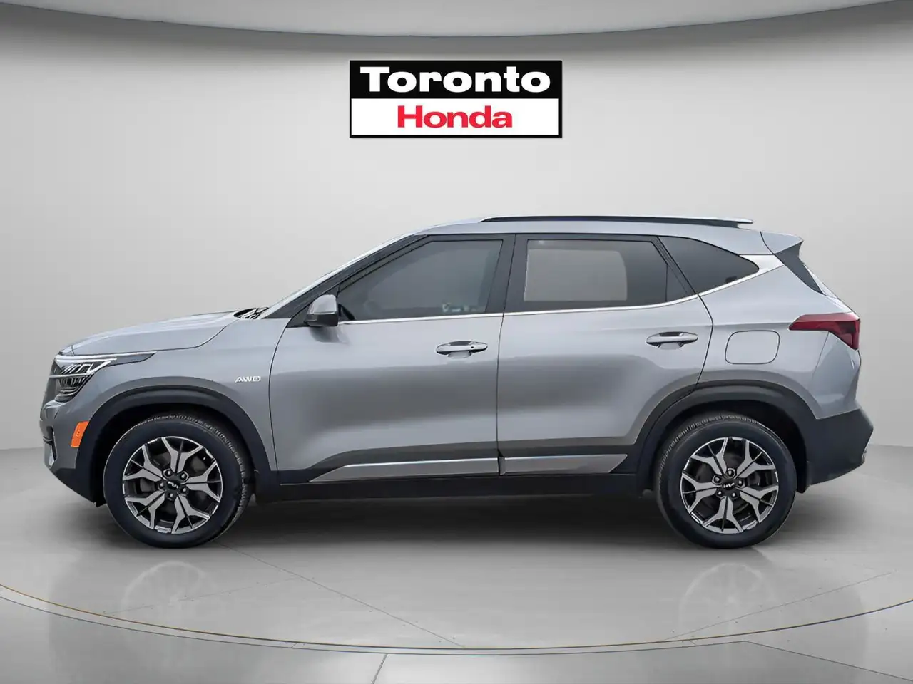 Kia Seltos снимка Kia Seltos