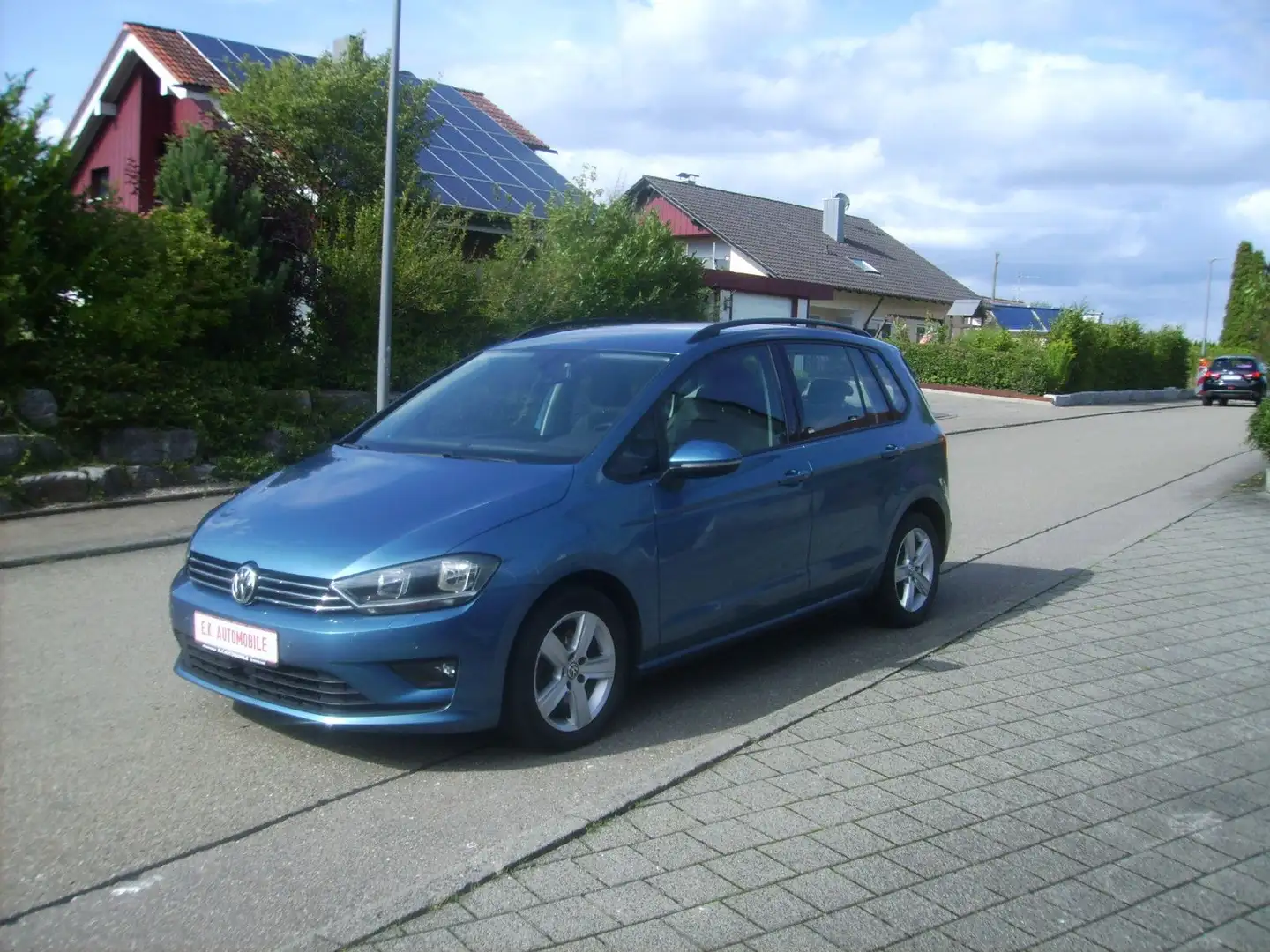 Volkswagen Golf Sportsvan PS 125  AUTOMATIK-PDC-Mod 2015 Blau - 1