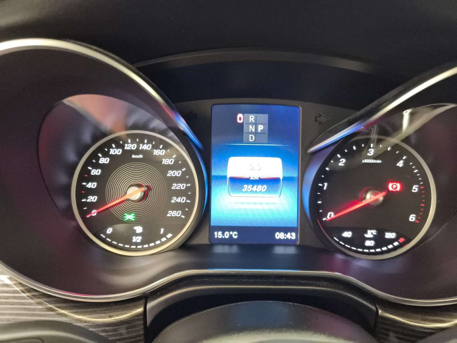 Mercedes-Benz V 250