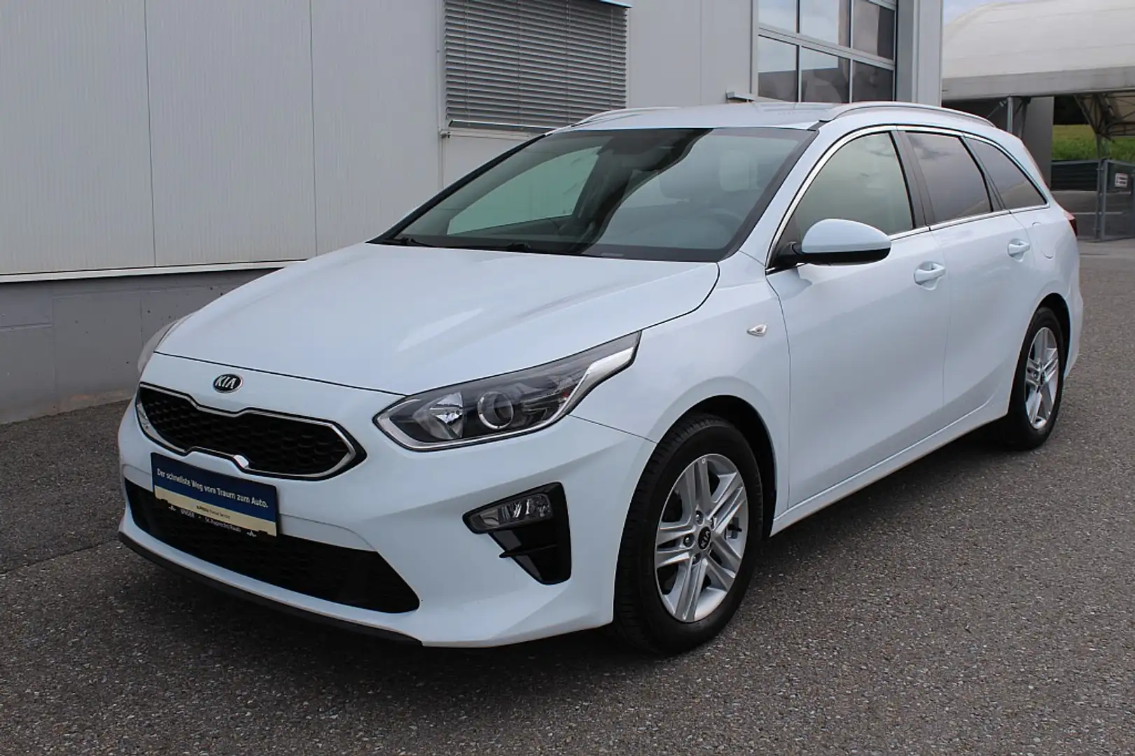 Kia Ceed SW / cee'd SW ceed SW 1,6 CRDi SCR ISG Silber Weiß - 1