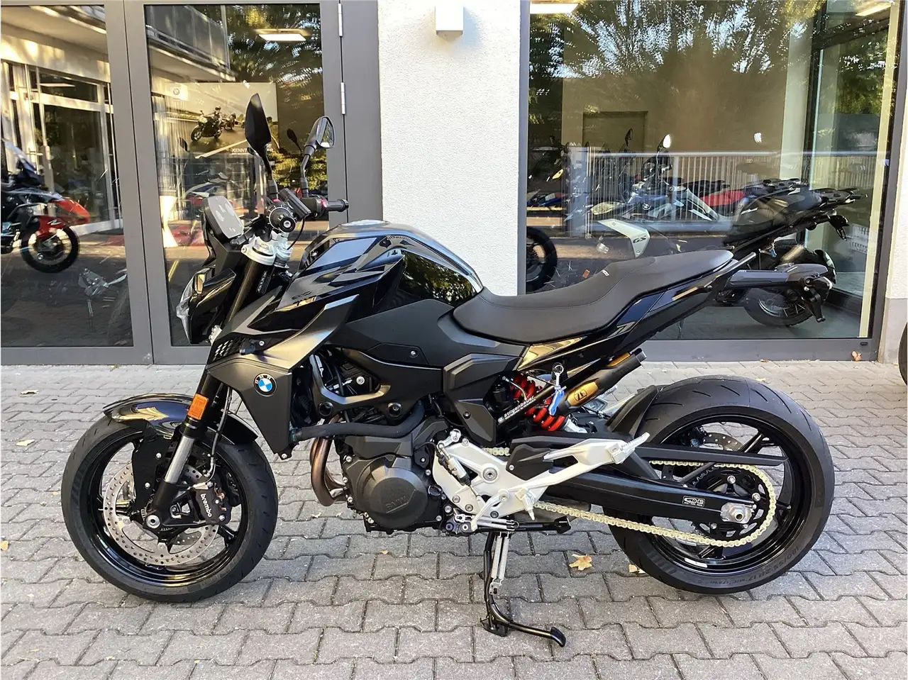BMW F 900 R