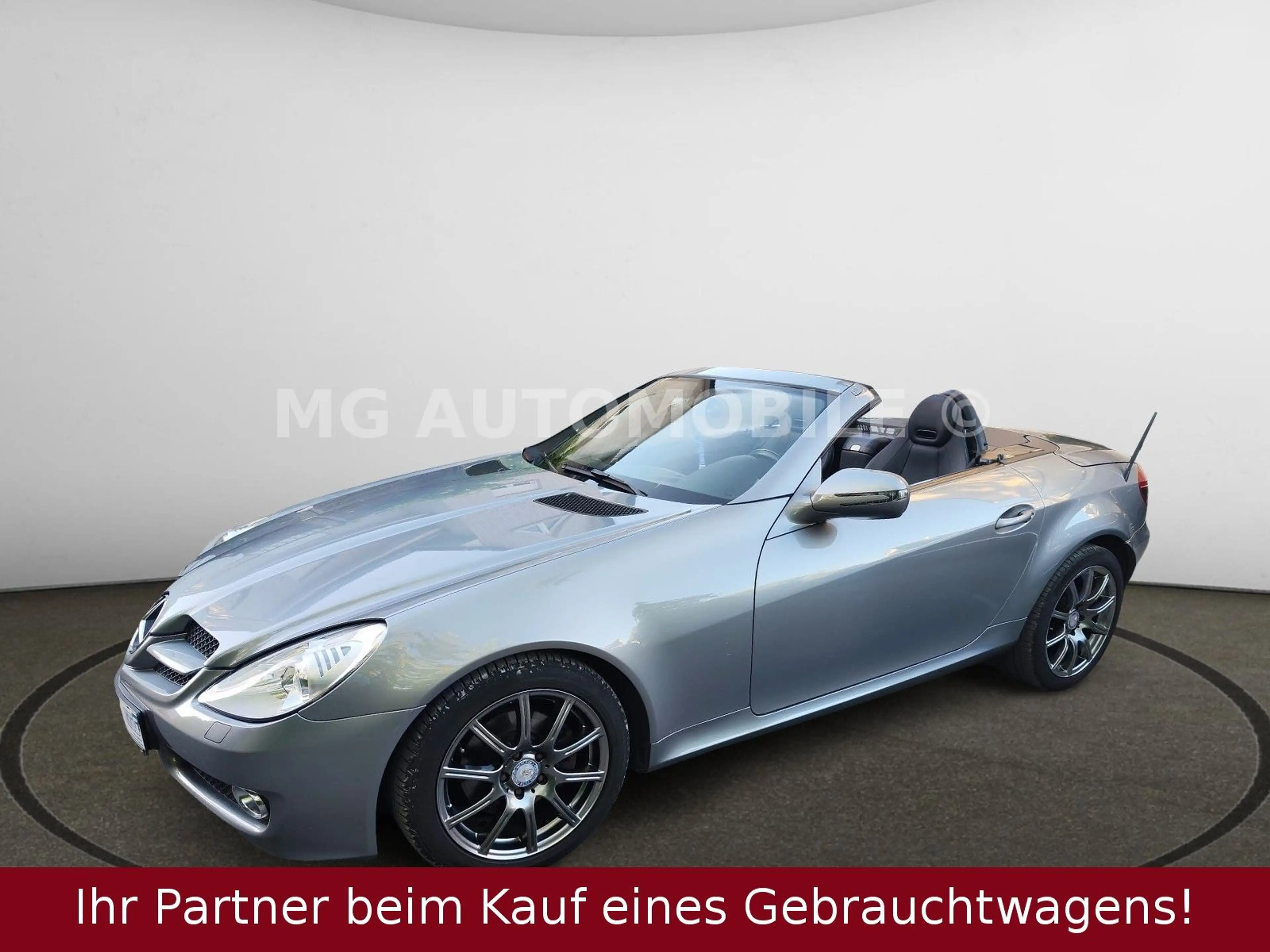 Mercedes-Benz SLK 200 Kompressor 2.Hd Airscarf Bi-Xenon Aut. — photo 14