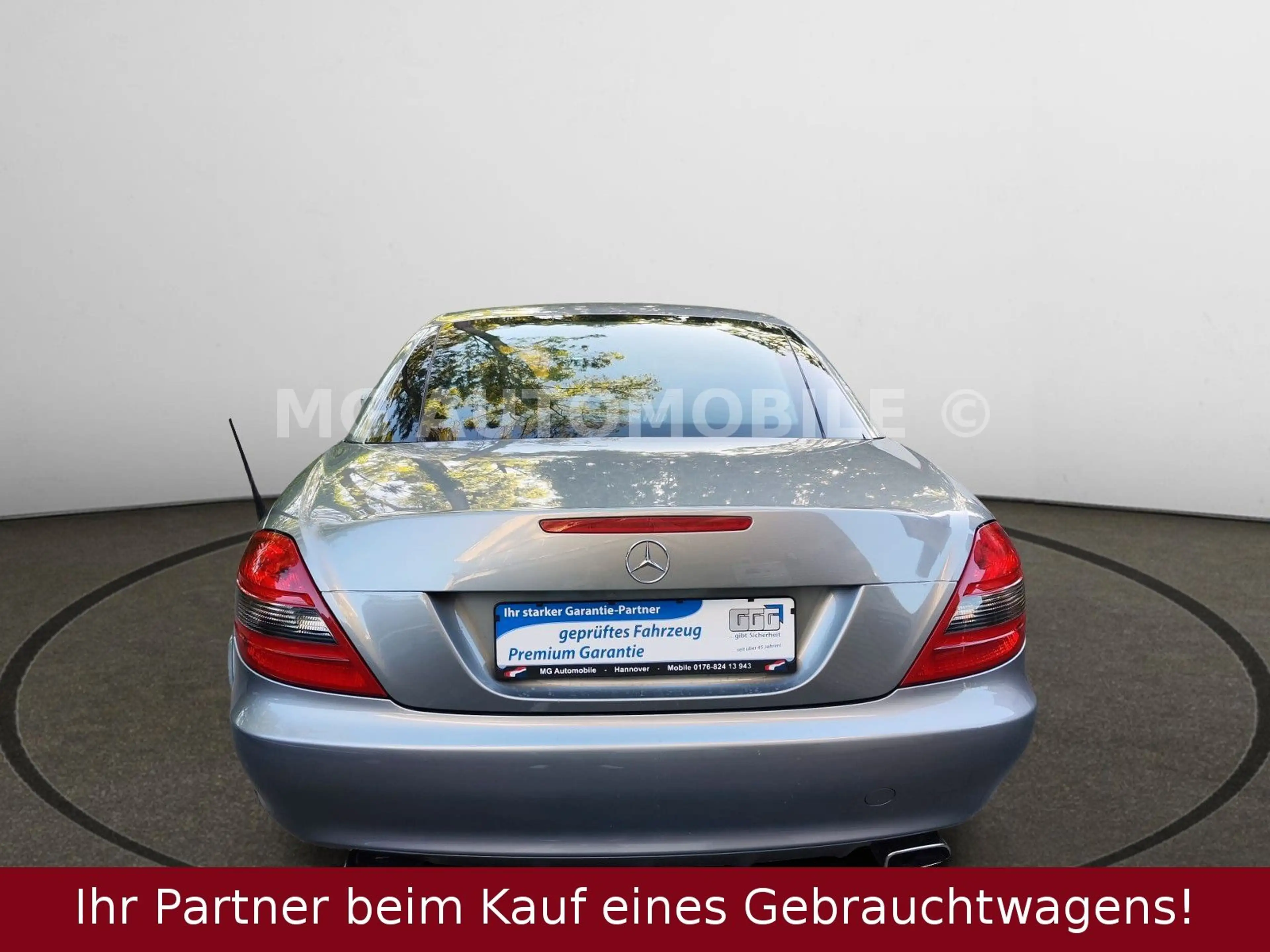 Mercedes-Benz SLK 200 Kompressor 2.Hd Airscarf Bi-Xenon Aut. — photo 10