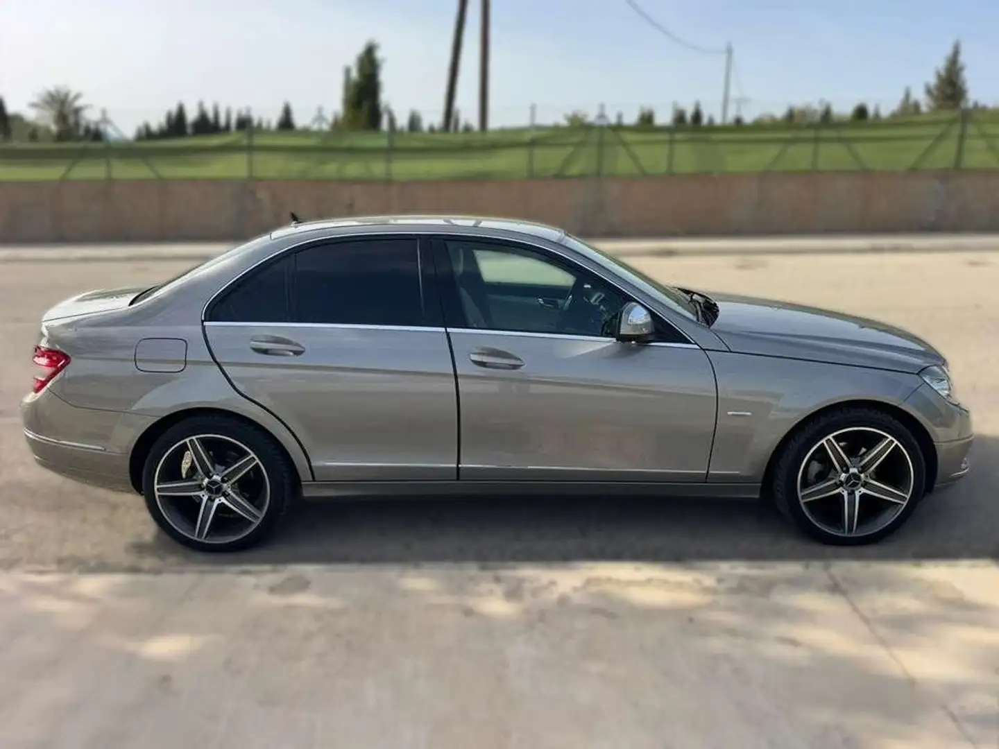 Mercedes-Benz C 200 CDI Blue Efficiency Gris - 2