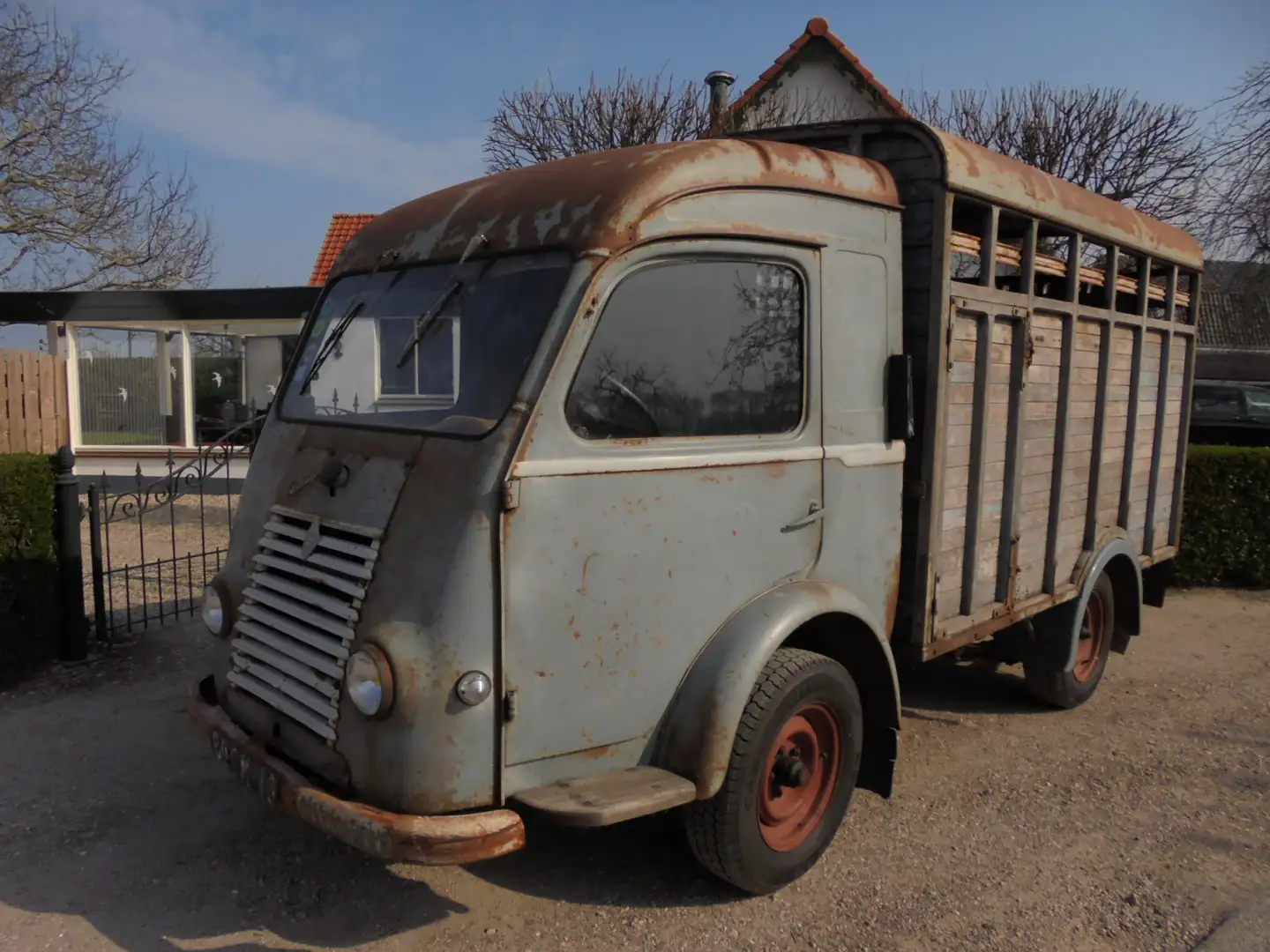 Renault Voltigeur 1960 Benzine **SCHUURVONDST**FOODTRUCK** Gri - 1