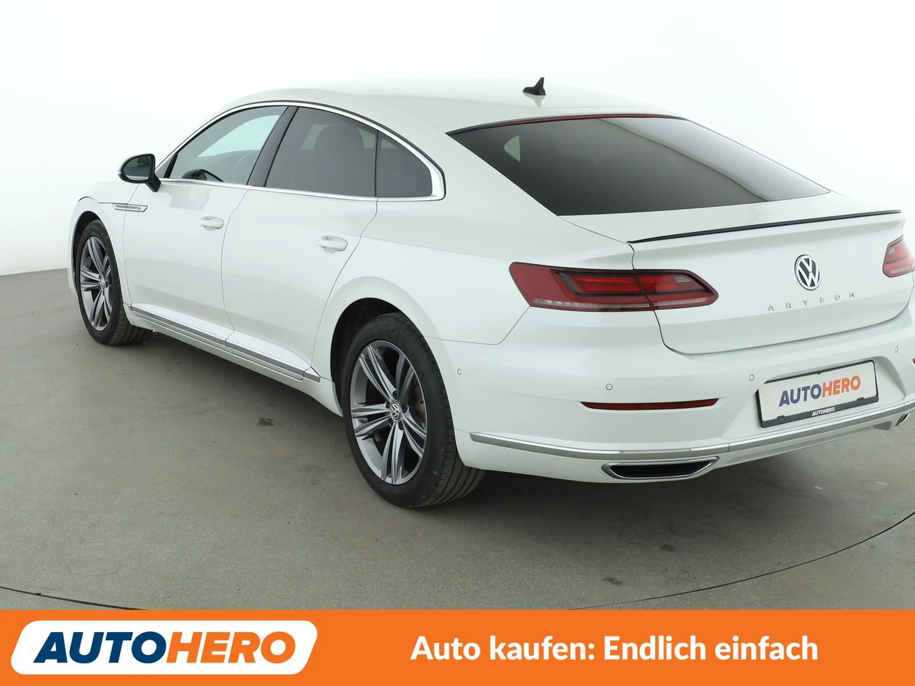 Volkswagen Arteon 2.0 TDI R-Line Aut.*NAVI*LED*ACC*CAM*PDC*SHZ* — photo 4