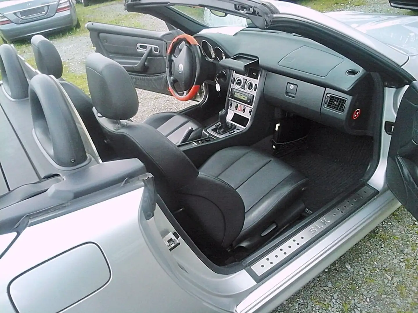 Mercedes-Benz SLK 200 Kompressor /Anlasser o.Funktion/Leder+Sitzhzg+Navi srebrna - 2