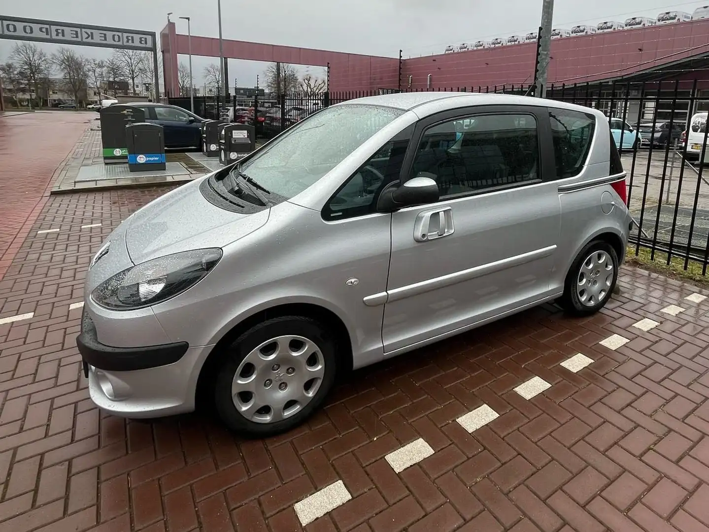 Peugeot 1007 1007+1.6-16V+Sporty Gri - 1