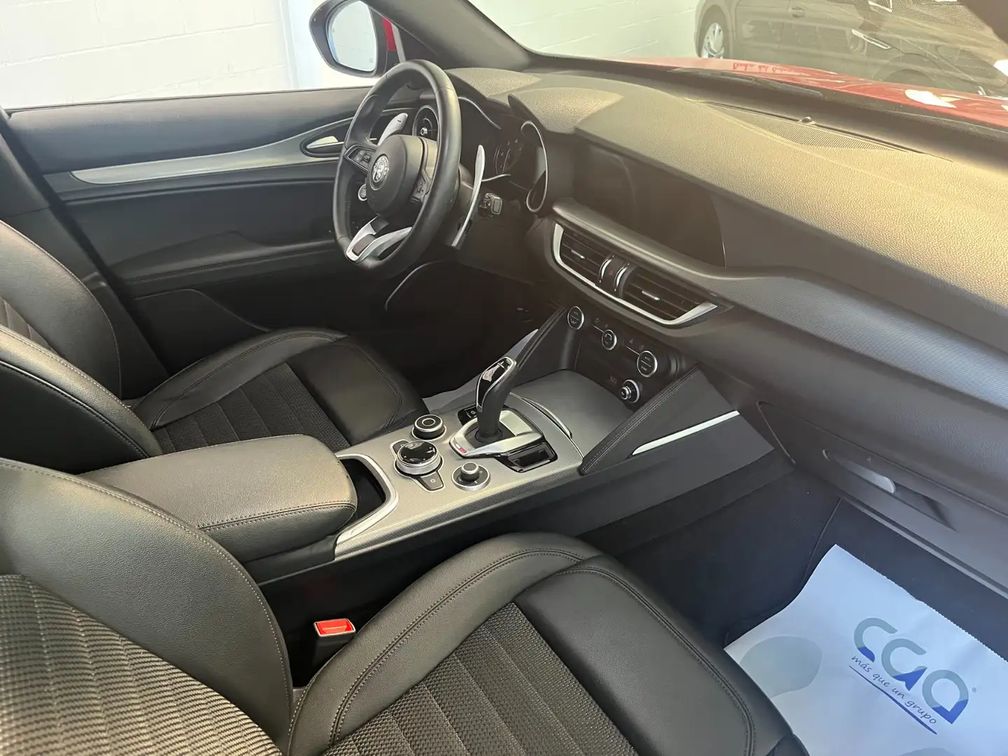 Alfa Romeo Stelvio 2.2 Diesel 140kW (190cv) SPRINT AWD Rojo - 2