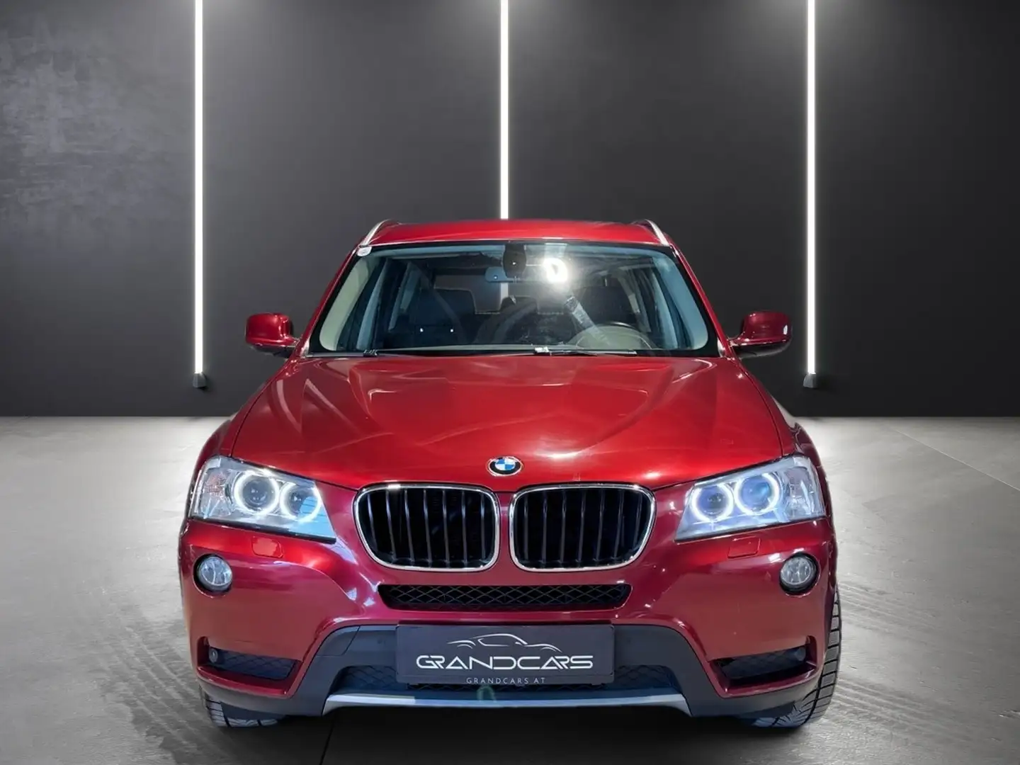 BMW X3 xDrive20d Österreich-Paket Aut. Rot - 2