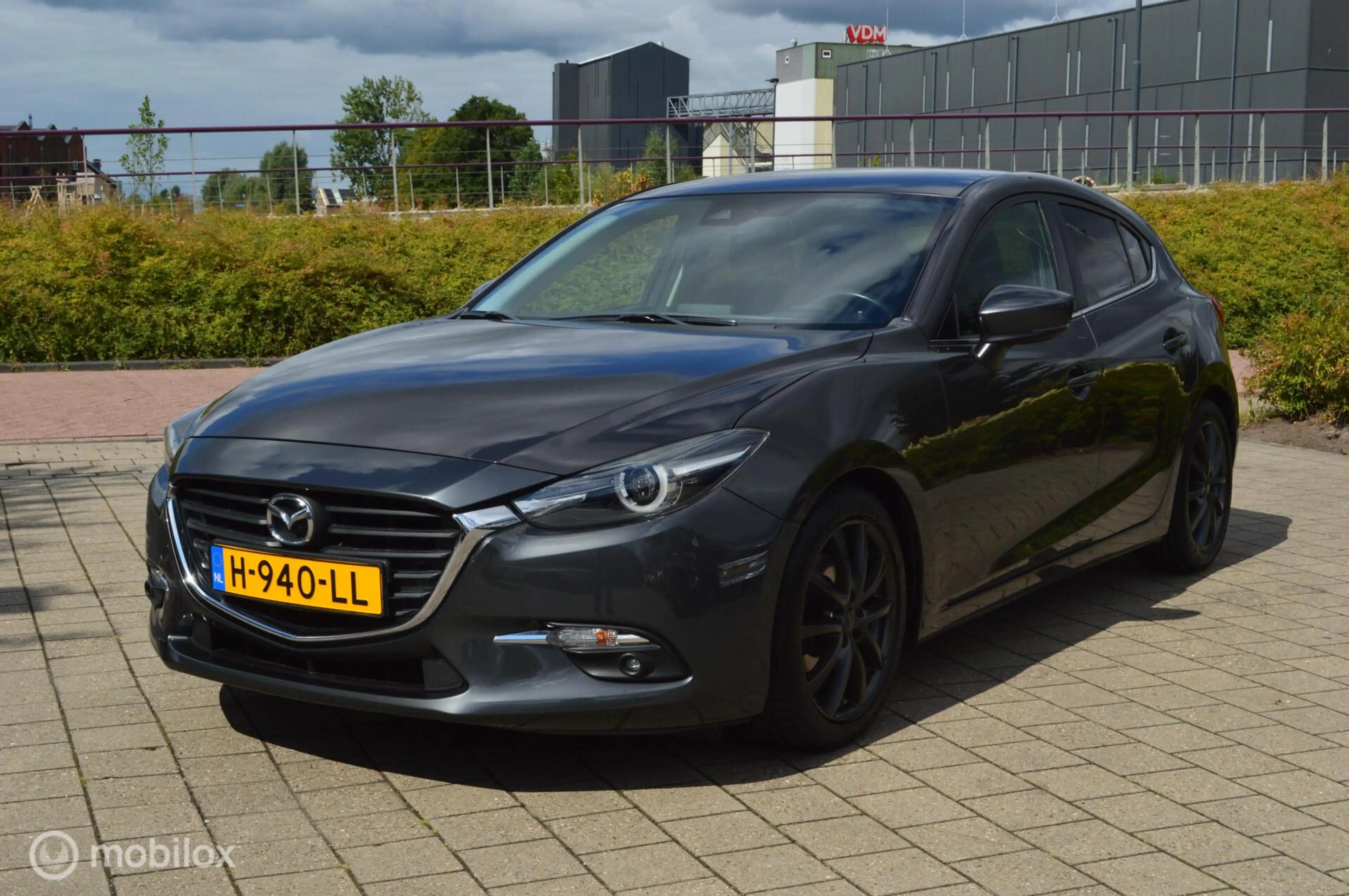 Mazda 3 2.0 SkyActiv-G 120 GT-M — photo 9